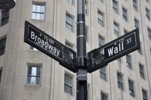 Reuters: Wall Street a înregistrat câştiguri după un raport mai slab al locurilor de muncă